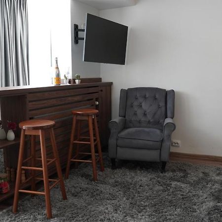 Luxury 1Br Studio Near Hanul Drumetului Bucarest Exterior foto