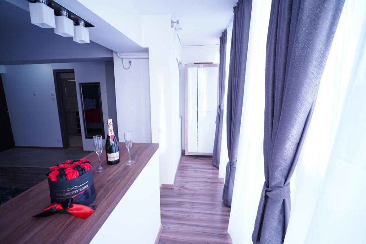 Luxury 1Br Studio Near Hanul Drumetului Bucarest Exterior foto