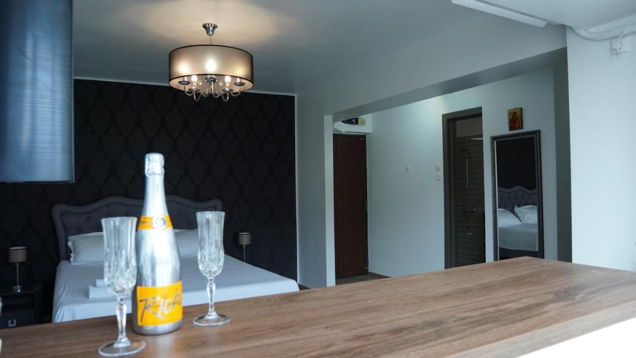 Luxury 1Br Studio Near Hanul Drumetului Bucarest Exterior foto