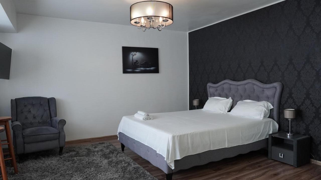 Luxury 1Br Studio Near Hanul Drumetului Bucarest Exterior foto